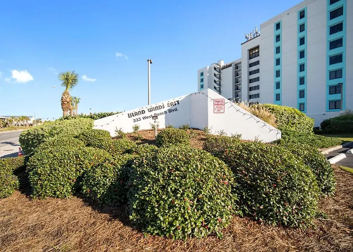 Holiday home Island Winds East: Beachfront Near Hangout *