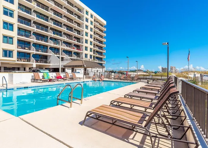 Island Winds East: Beachfront Near Hangout Gulf Shores